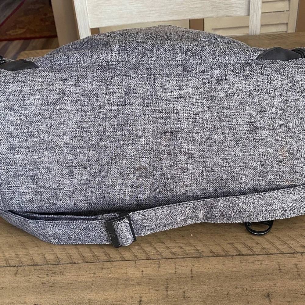 Ju-Ju-Be Gray backpack style Diaper bag.
